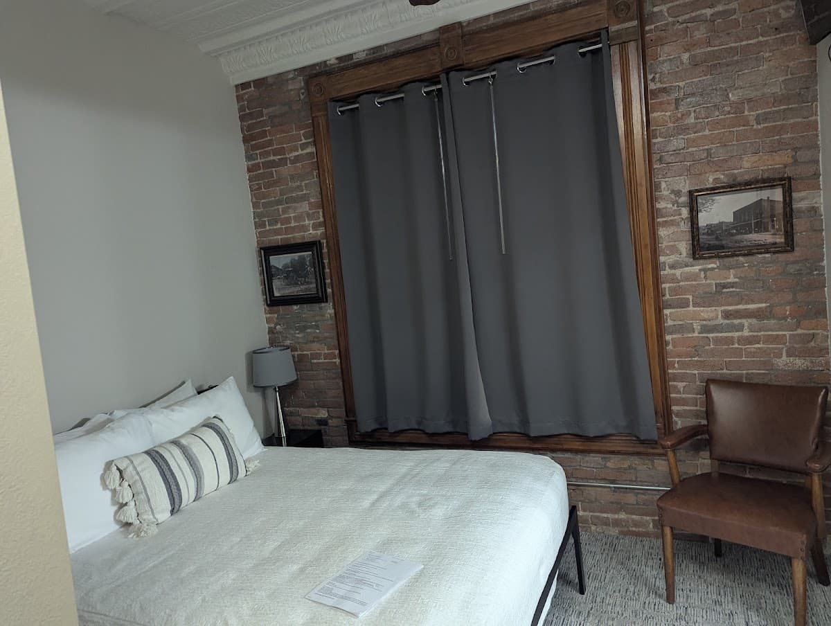 BRICKTOWN INN