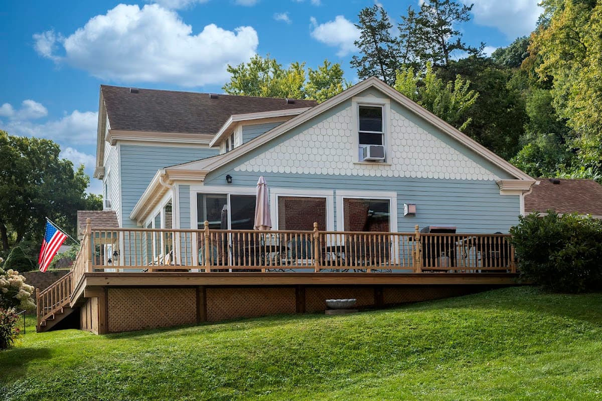 Big River Escape Grandview Manse
