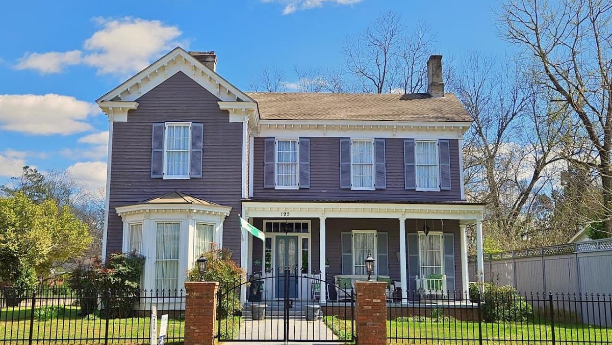The Wynne House Inn