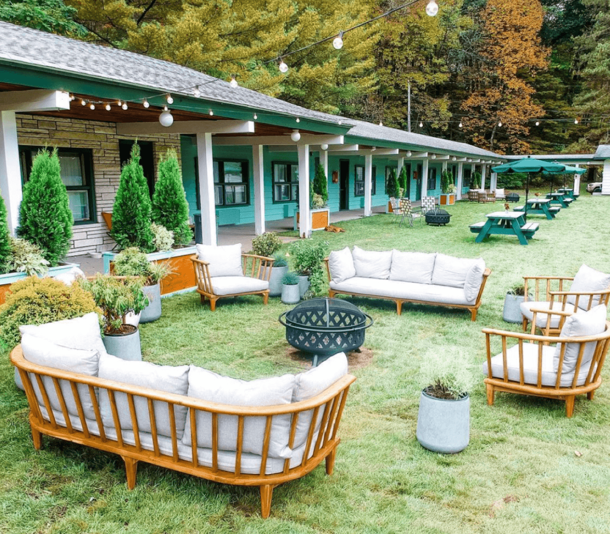 The Springs Motel