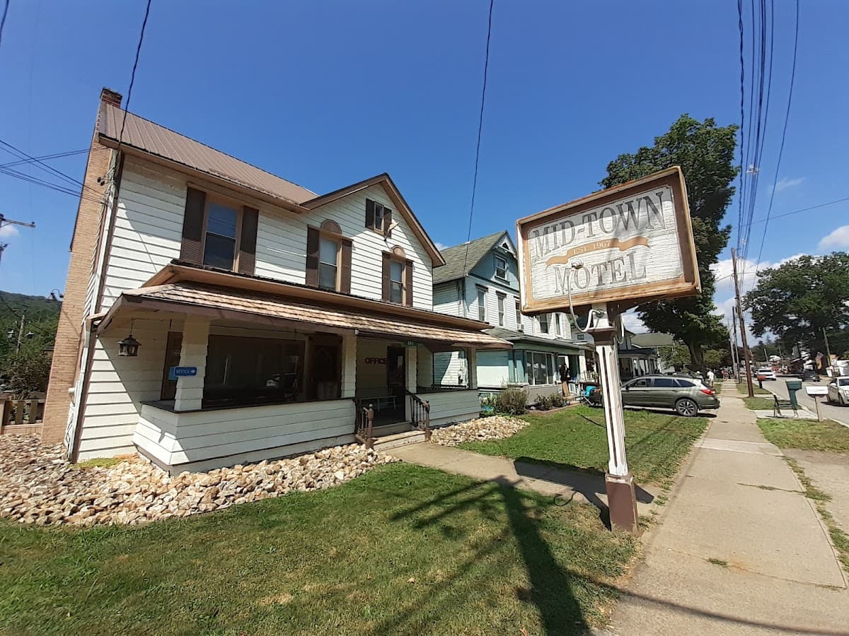 Mid-Town Motel, LLC