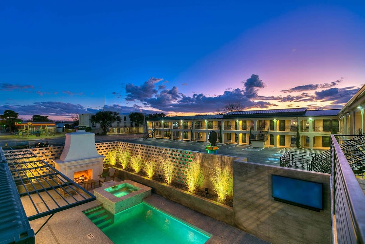 Angoria Hotel