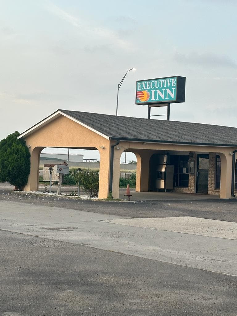 Executive Inn