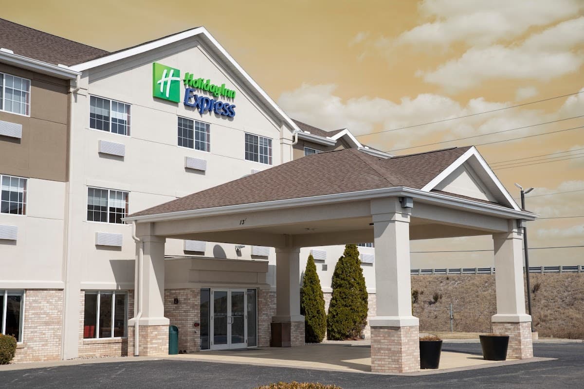 Holiday Inn Express & Suites