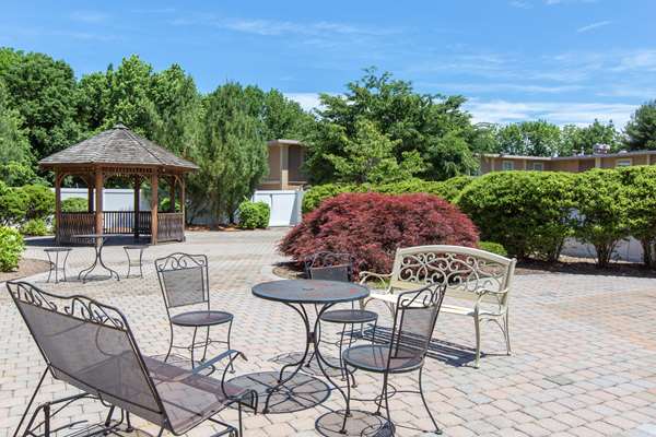 Quality Inn Ledgewood - Dover