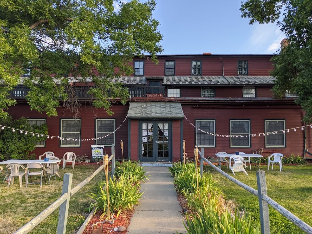 Fort Peck Hotel