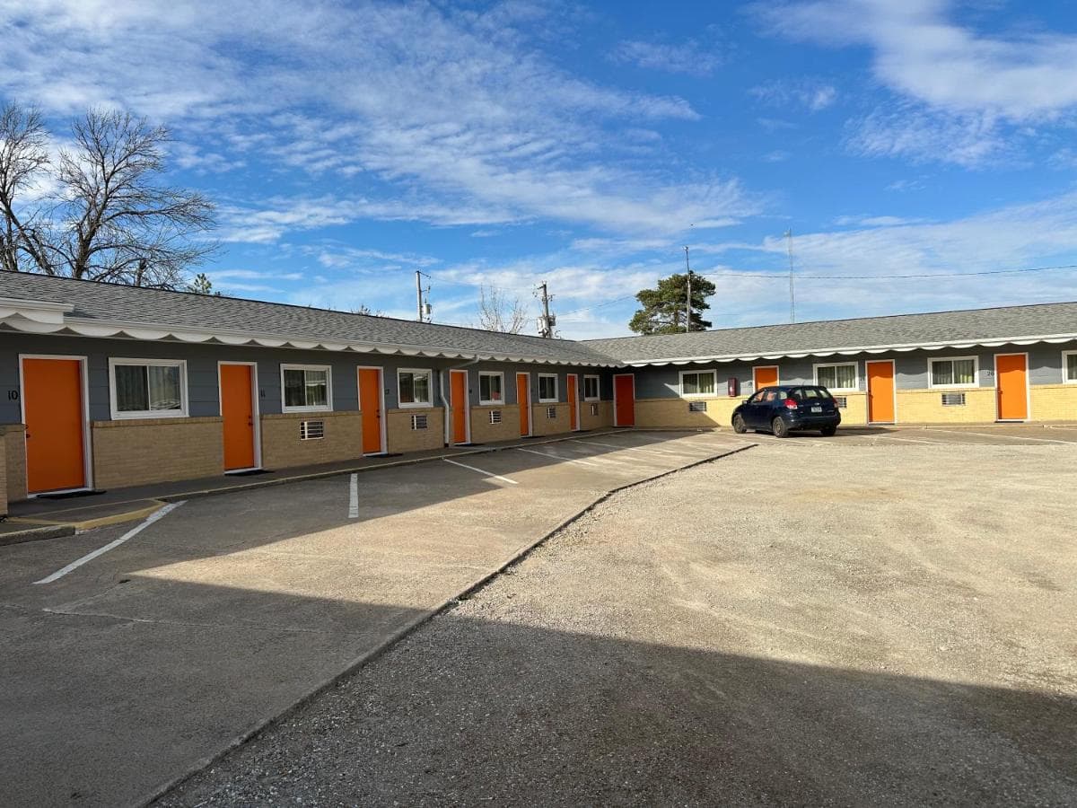 Royal Rest Motel