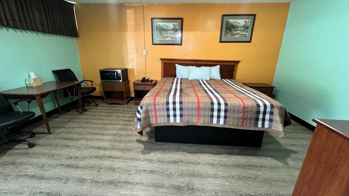 Economy Inn