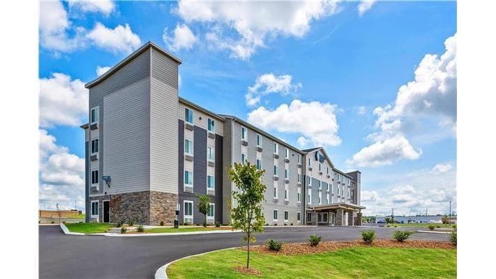 WoodSpring Suites Jackson I-40